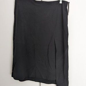 NWT DKNY skirt with slit